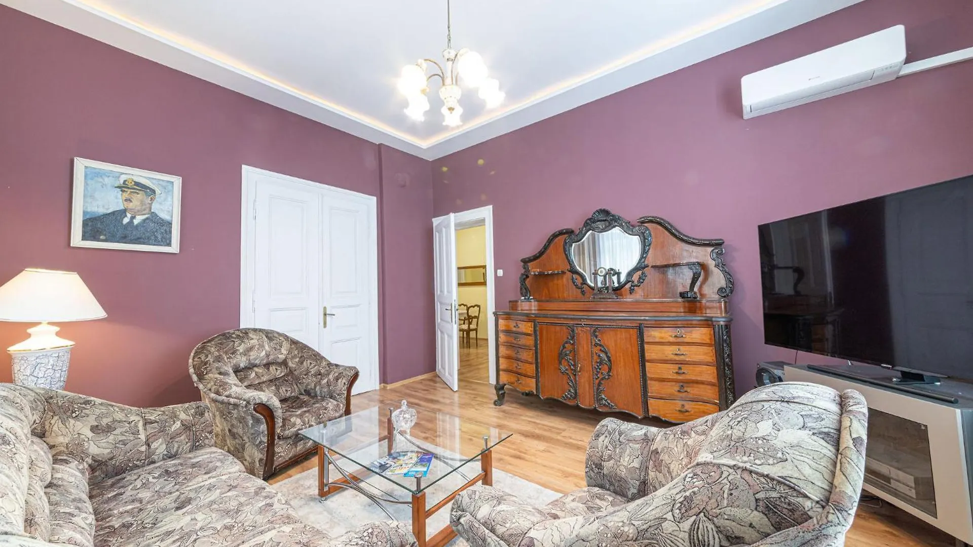 Apo Apartment - Top Center Varna
