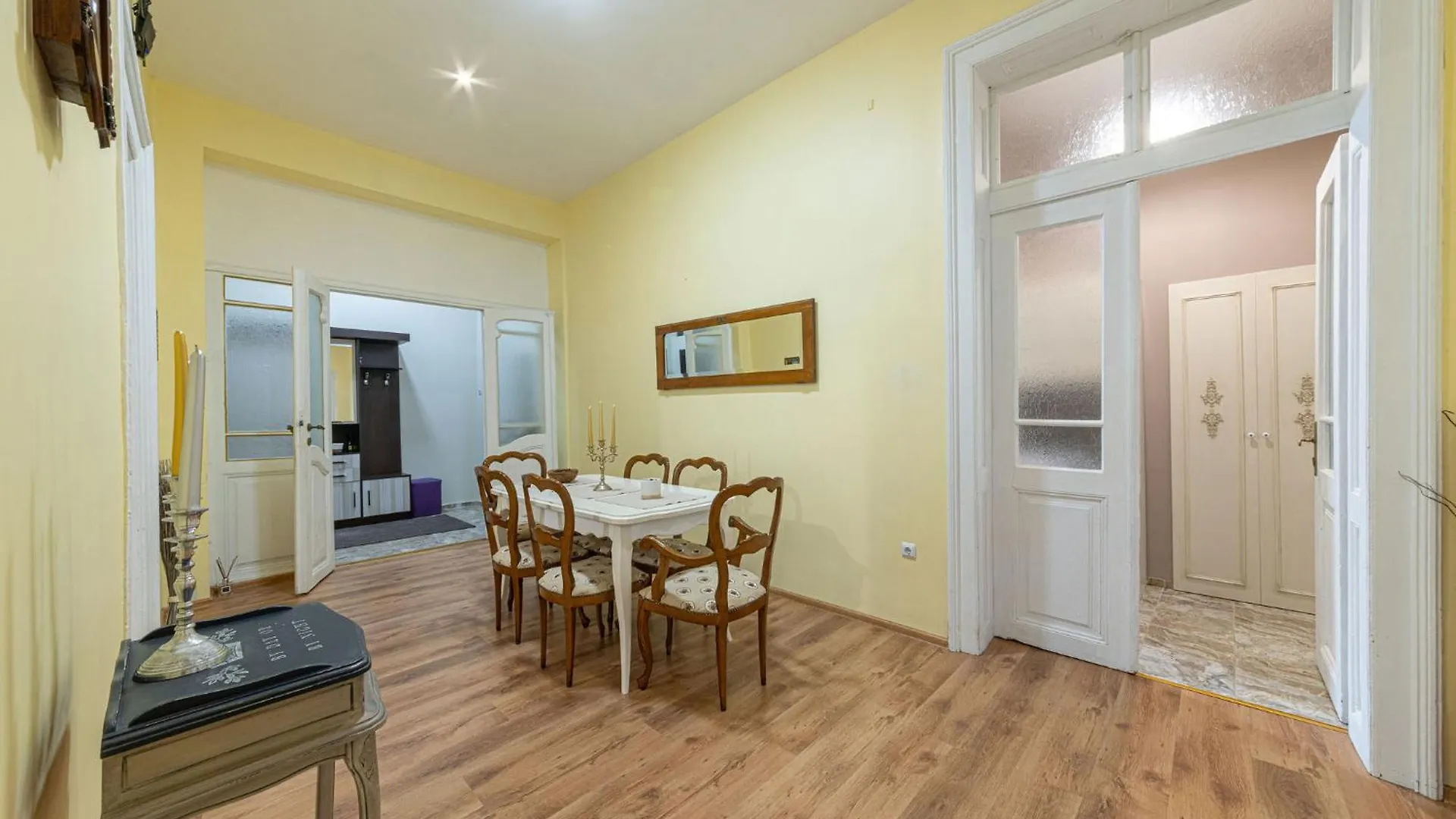 Apo Apartment - Top Center Varna